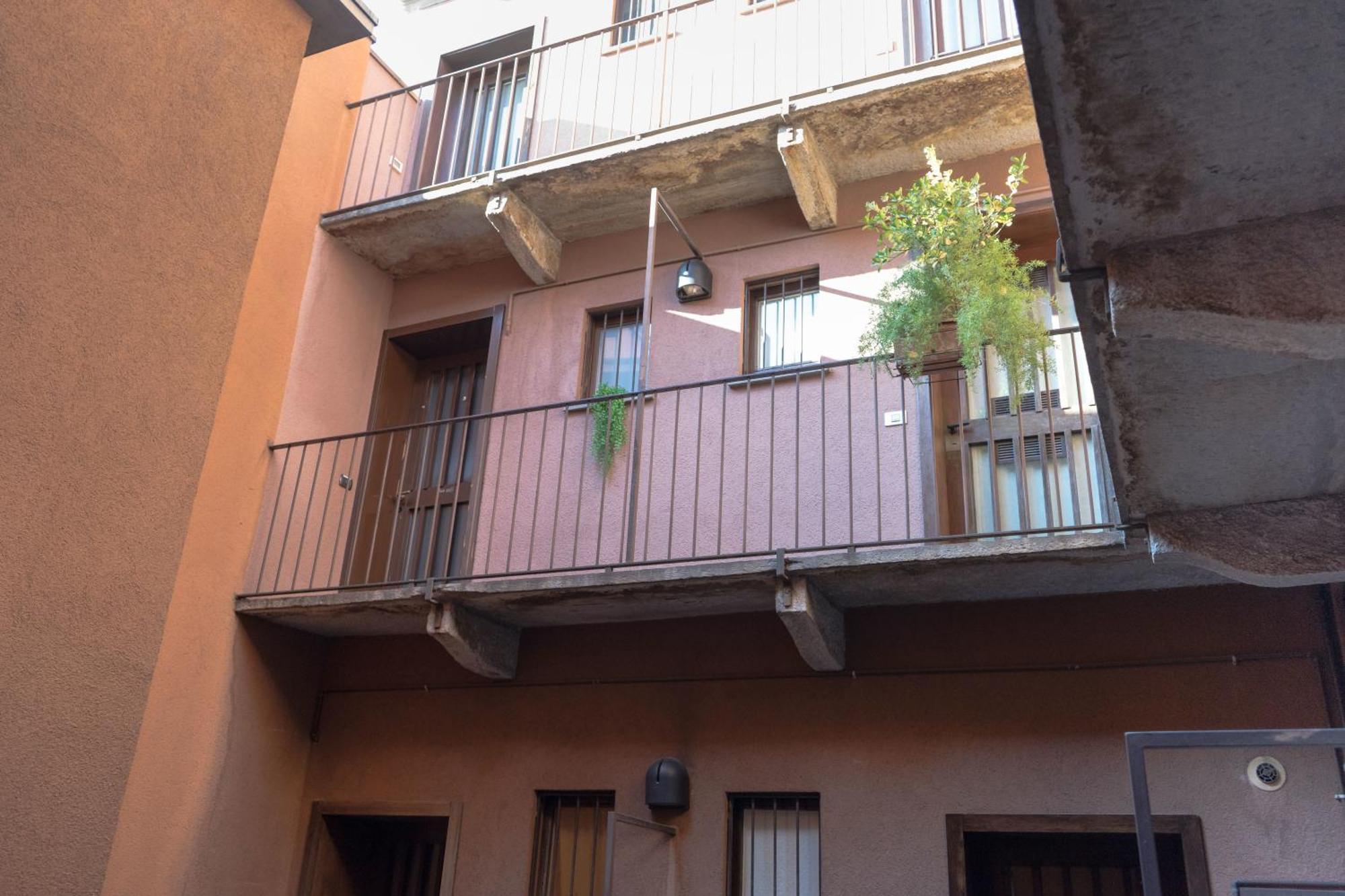 Disciplini Apartment A 5 Min Dal Duomo Milano Exteriör bild